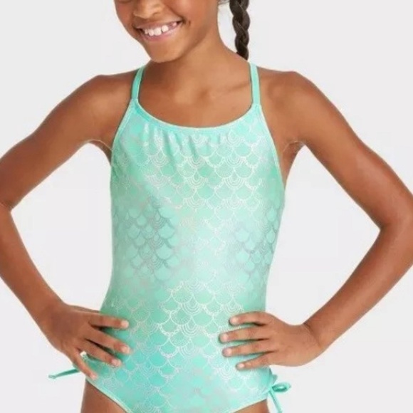 Cat & Jack Graphic Blue One Piece
Swimsuit Size M (8) - Picture 13 of 13